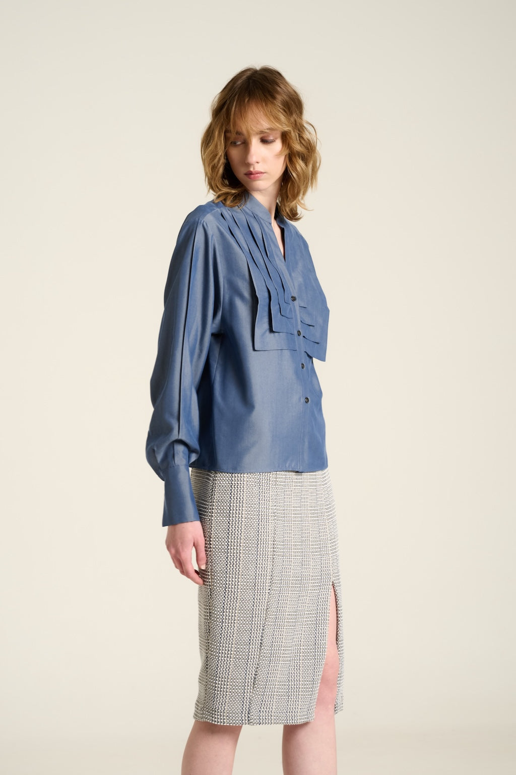 Pleats Shirt Jeans