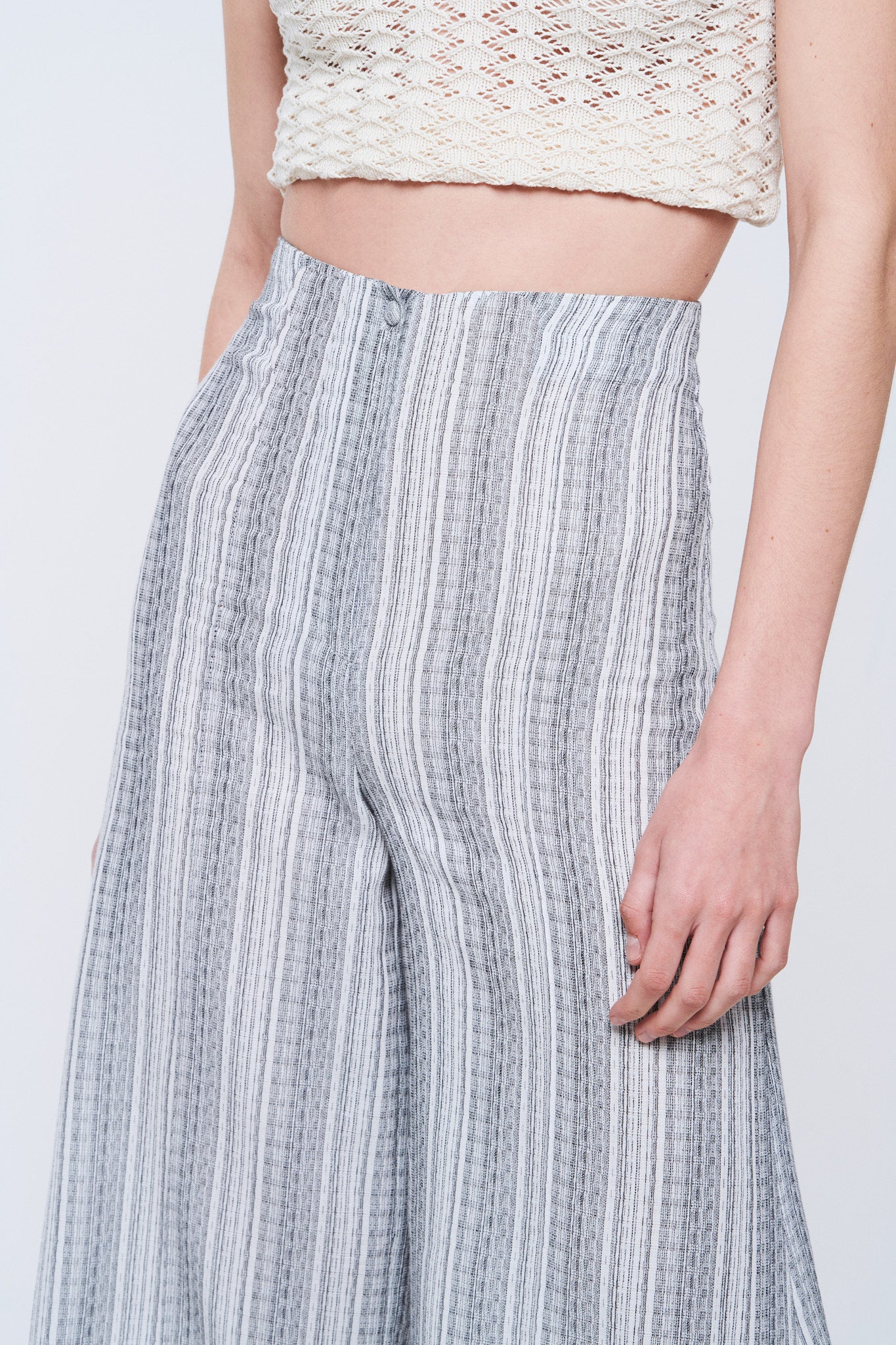 Wide trousers with gray stripes
